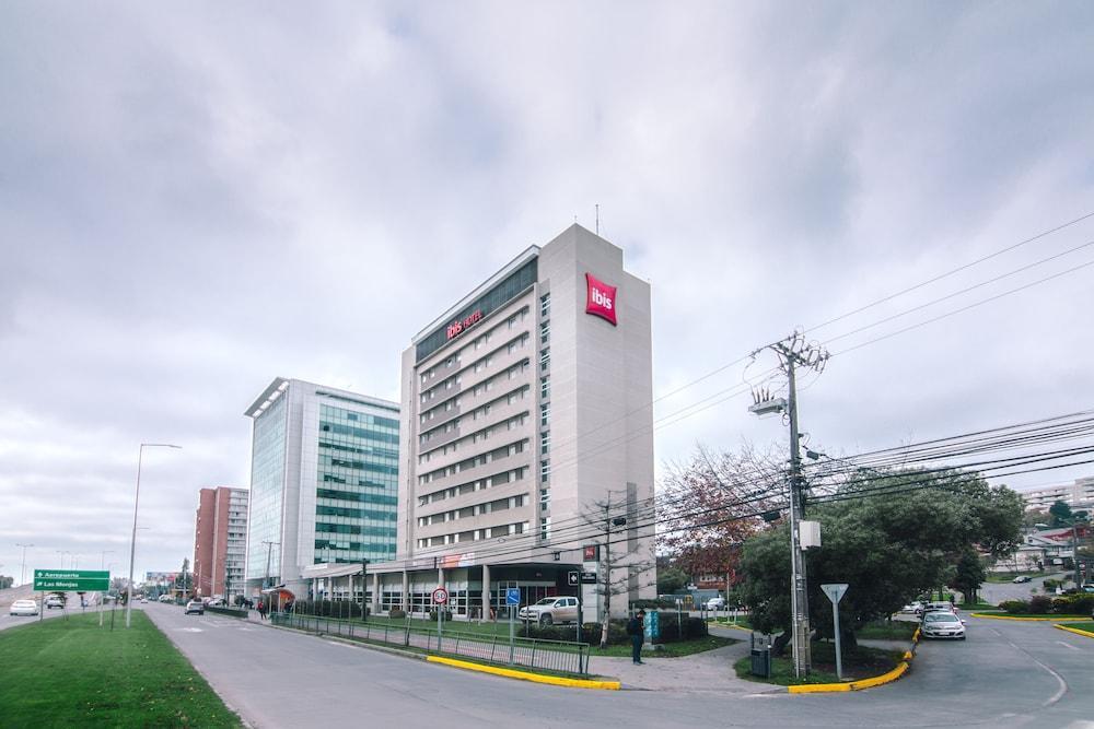 Ibis Concepcion Hotel Екстериор снимка