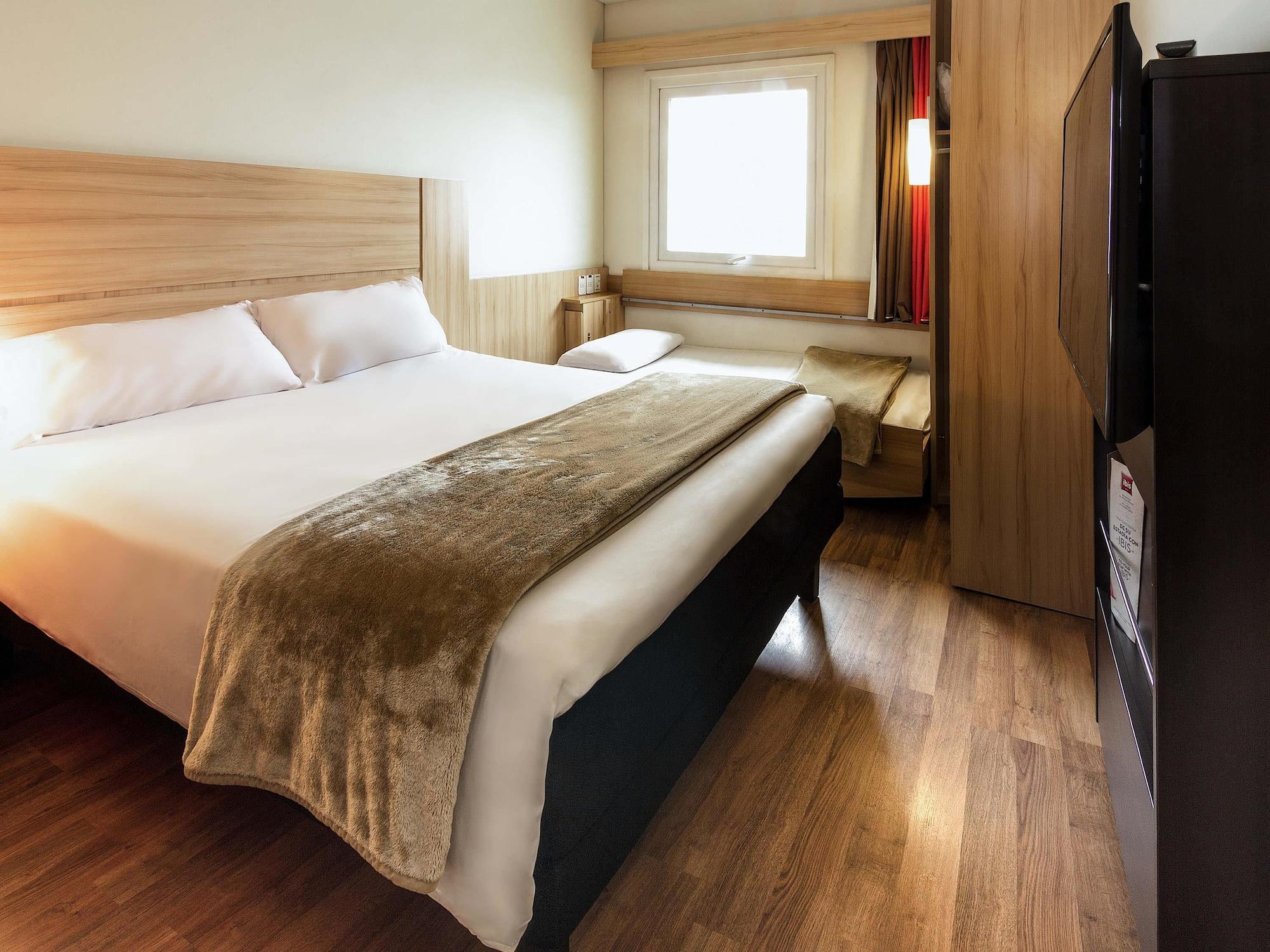 Ibis Concepcion Hotel Екстериор снимка