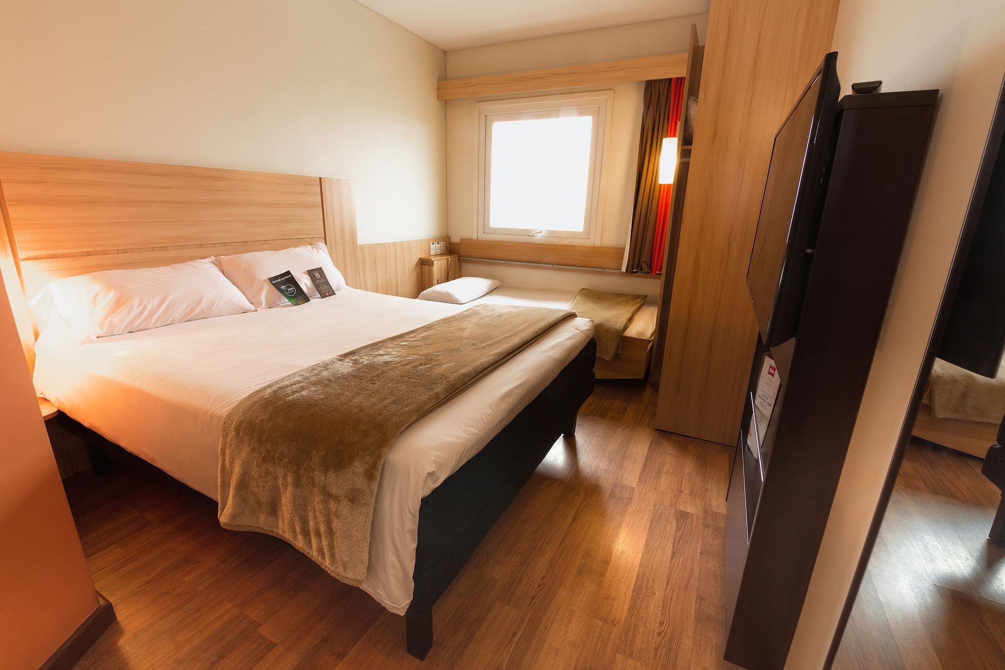 Ibis Concepcion Hotel Екстериор снимка